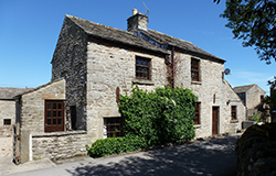 Bide-A-Wee Cottage. Two Bedroom Cosy Self-Catering Cottage, Sleeping 4 plus 2 Children